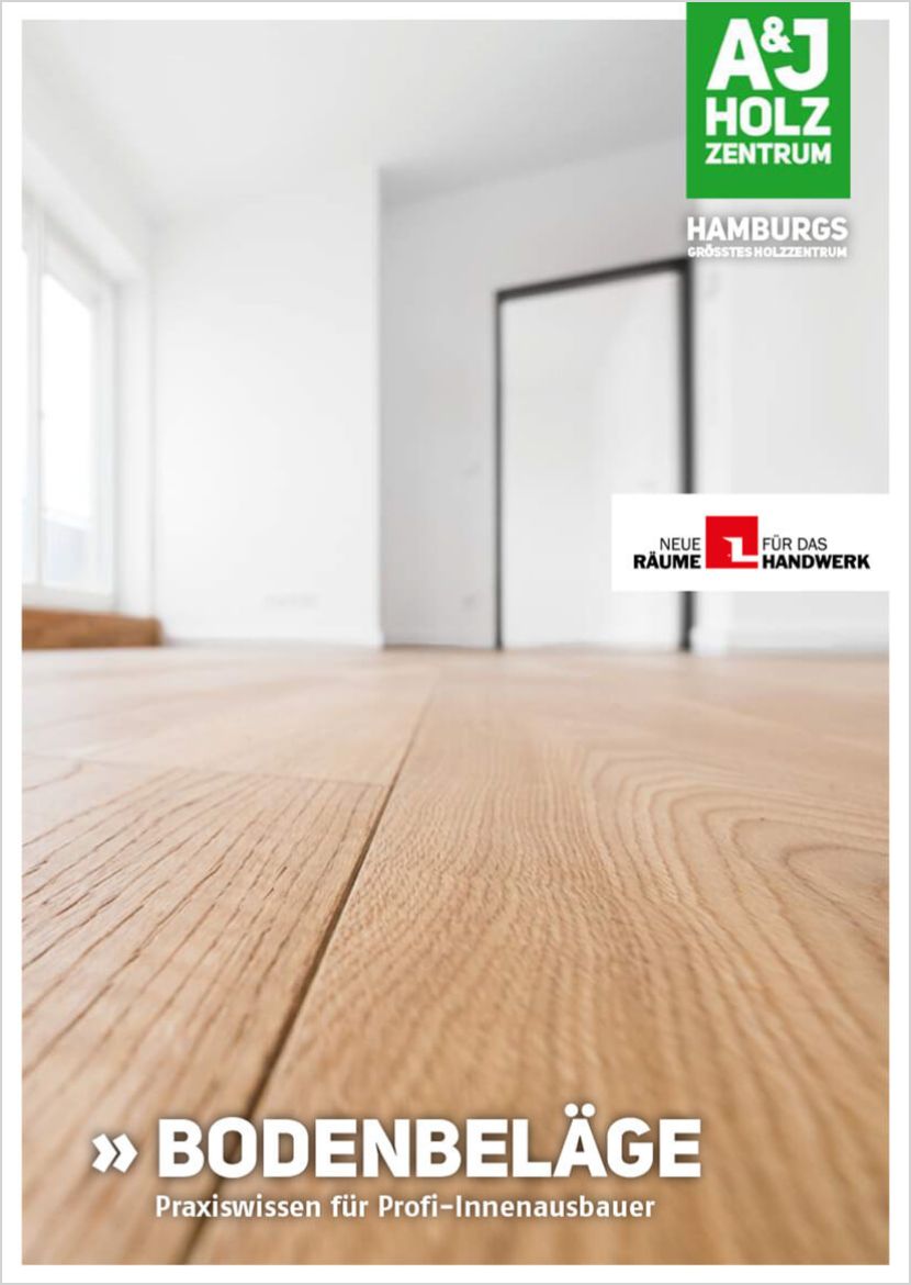 Titelbild A&J Praxiswissen Bodenbeläge: Blick über einen hellen Holzfußboden mit gut sichtbarer Maserung. Im Hintergrund ist unscharf ein Fenster und eine helle Wand mit einer weißen Tür in einem schwarzen Rahmen zu erkennen.