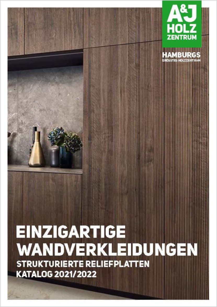 Titelbild der A&J Broschüre Einzigartige Wandverkleidungen: Blick auf eine Schrankwand, die mit einer dunkleren, strukturierten Reliefplatte verkleidet ist mir einer Nische in der Vasen stehen.